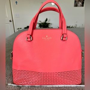 Kate Spade Salmon Pink Crossbody Style Purse.